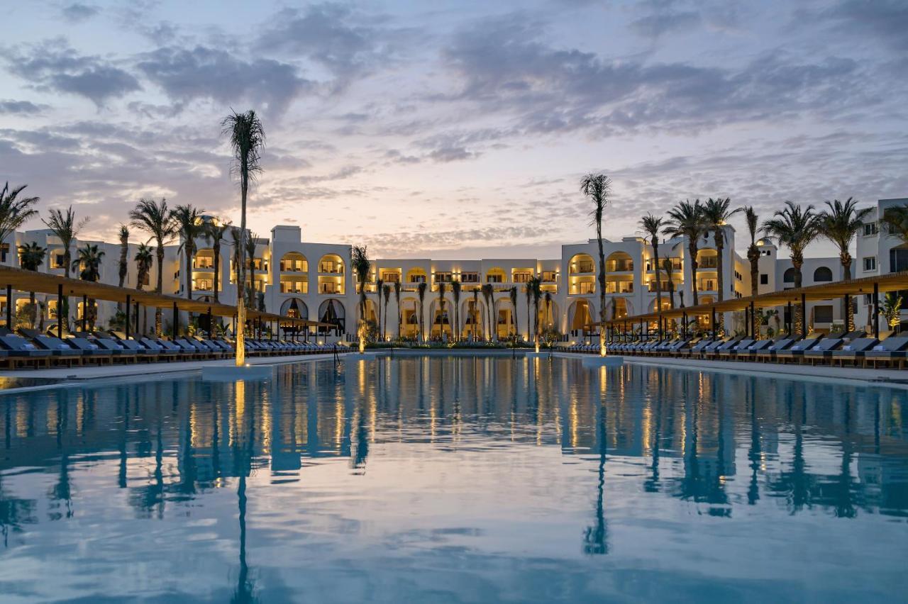 Serry Beach Resort Hurghada Exteriör bild